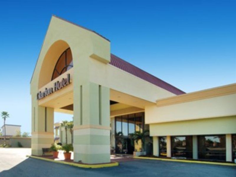 Quality Inn & Conference Center Тампа Экстерьер фото